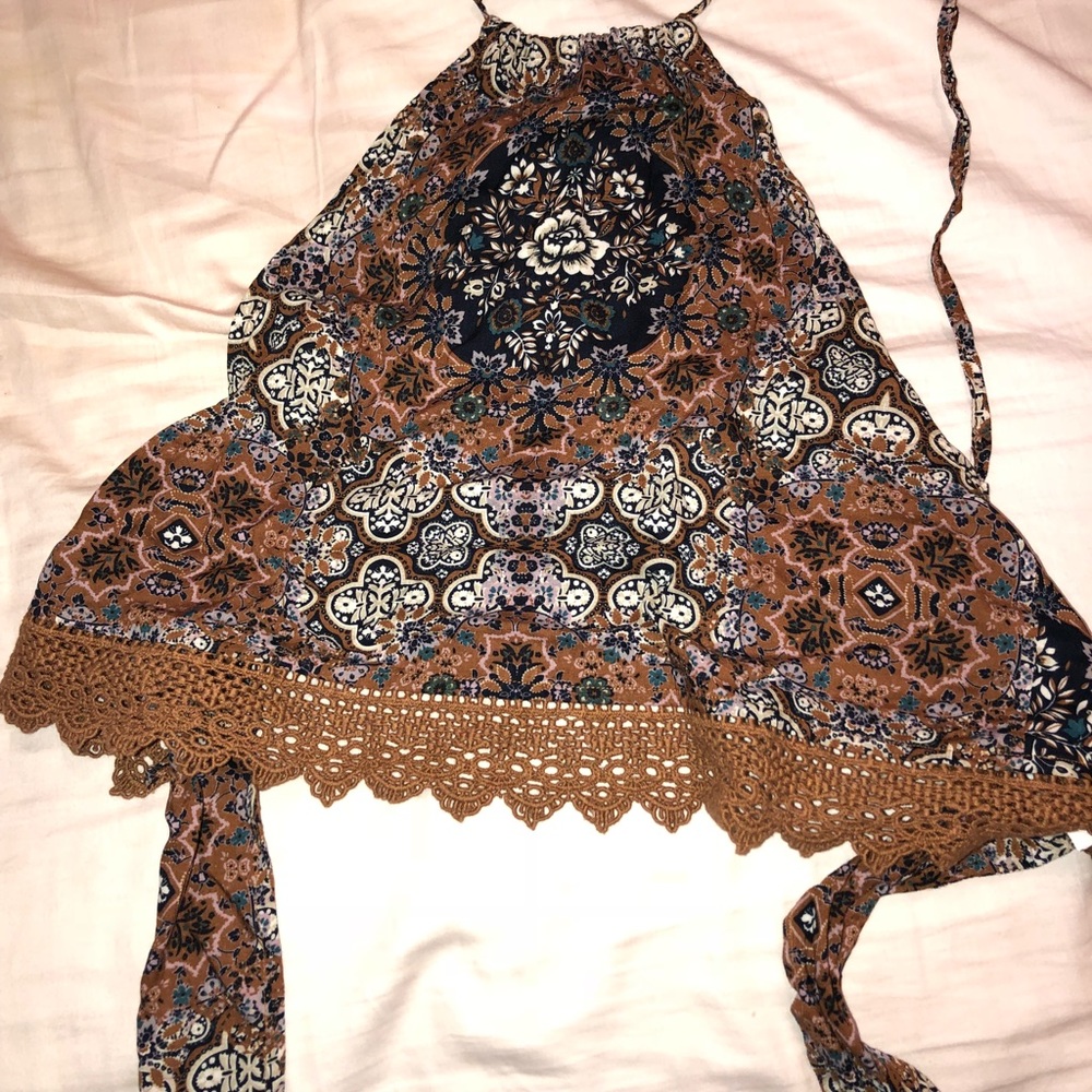 American eagle halter crop top